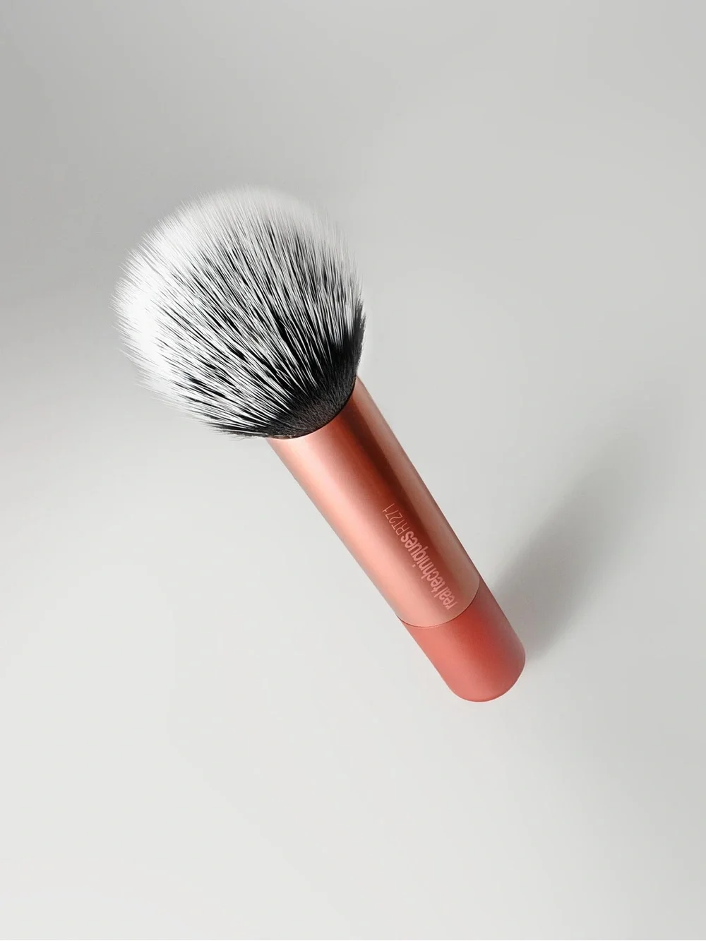 Real Techniques Skin Tint Brush - Coral Handle with Black & White Bristles